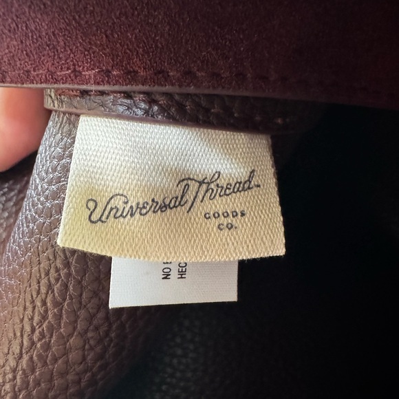 Oversized Slouchy Shoulder Bag - Universal Thread - Picture 15 of 16